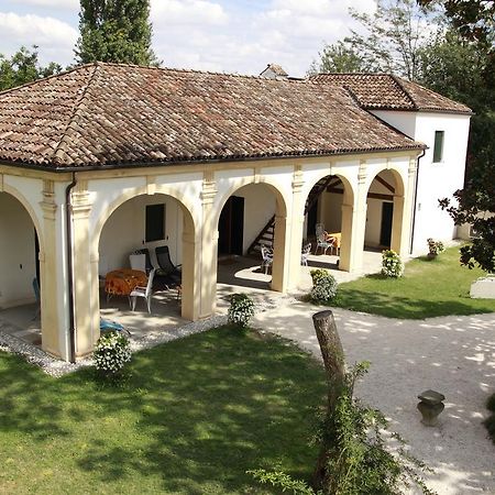 Villa Pastori Мира Экстерьер фото