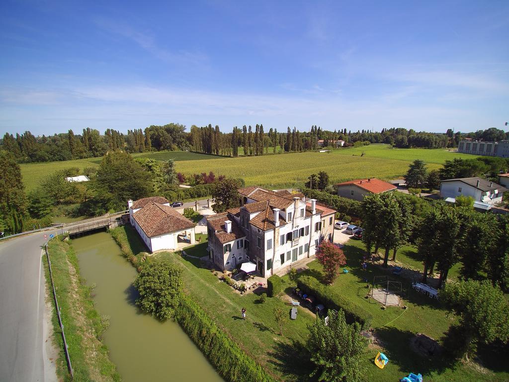 Villa Pastori Мира Экстерьер фото